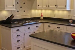 BlackPearl_Leather_Granite_full06-600x400