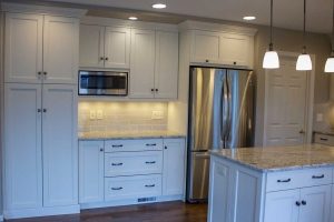DonnaSandraPolishedMarble_full04-600x400