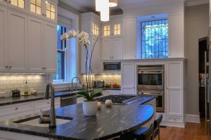 LeatheredBlueMartinqueGranite_full01-600x400
