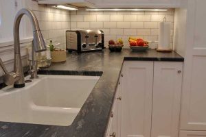 LeatheredBlueMartinqueGranite_full04-600x400