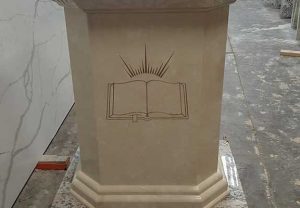 Marble-Lectern_full01-576x400