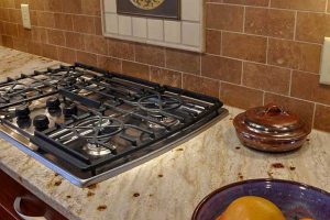 RiverGoldGranite_full06-600x400