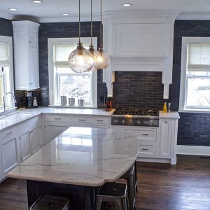 WhiteMacabusQuartzite_thumb