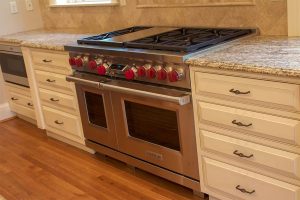 kitchen_BiancoAntico-AC_full11-600x400